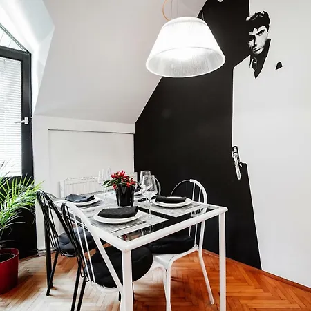 Tony's Place Under The Castle *