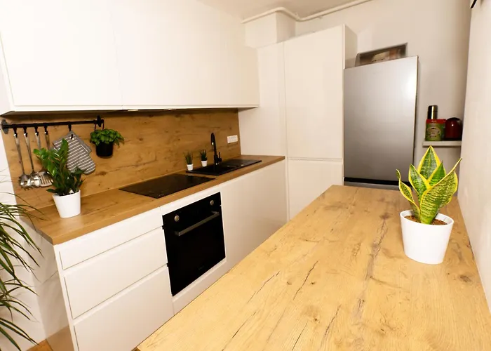 Tony's Place Under The Castle * Любляна